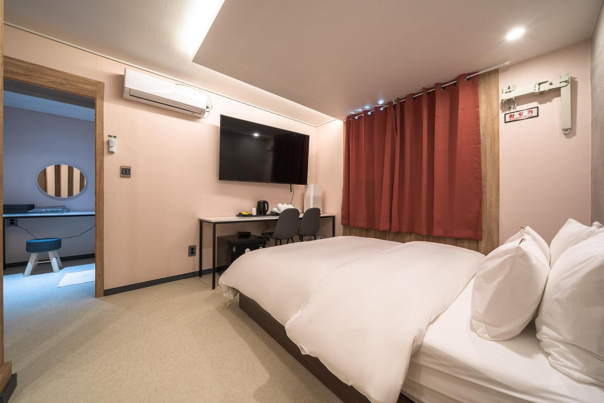 Hotel Centro Stay Incheon Ruang foto